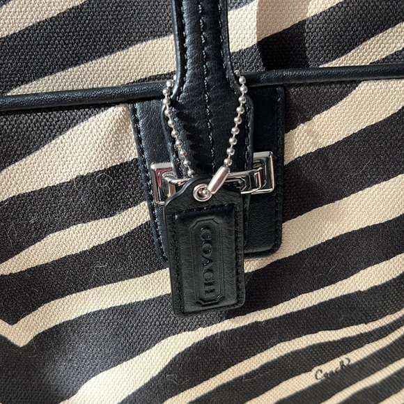 Coach Tote zebra print in tan & black leather trim & handles EUC - Picture 3 of 13